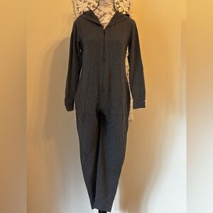 JH x SMASH + TESS - THE JILLY JOGGER ROMPER IN CHARMING CHARCOAL - Small